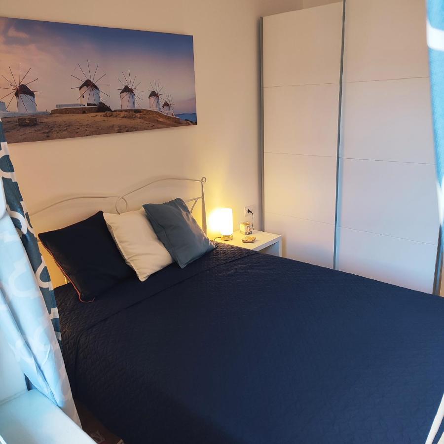 Center Firefly Gardens Apartment Újvidék Kültér fotó